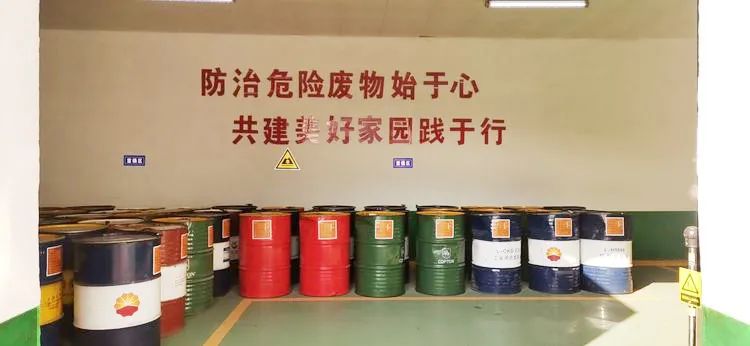 危廢污水有多臭？潔匠凈化30秒快速除臭看得見！.jpg
